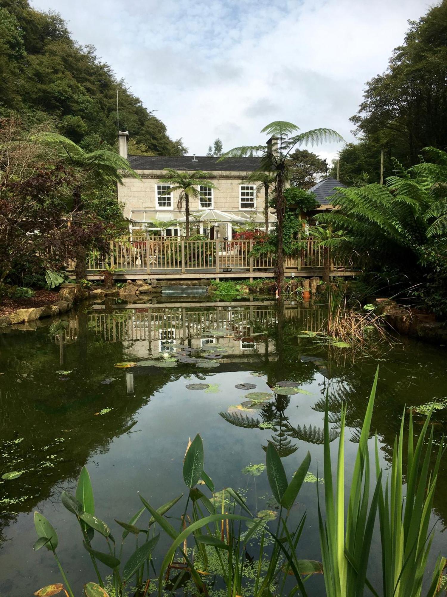 ホテル The Waterwheel セント・オーステル エクステリア 写真